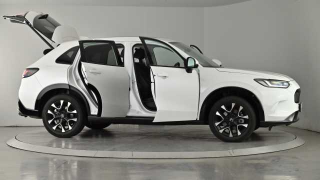 Honda ZR-V e:HEV HONDA ZR-V 2.0 h i-MMD Advance SUV 5dr Petrol Hybrid eCVT Euro 6 (s/s) (184 ps) 