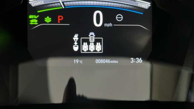 Honda CR-V Hybrid HONDA CR-V 2.0 h i-MMD SR SUV 5dr Petrol Hybrid eCVT Euro 6 (s/s) (184 ps) 