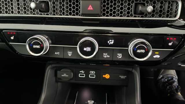 Honda Civic Hybrid HONDA Civic 2.0 h i-MMD Advance Hatchback 5dr Petrol Hybrid eCVT Euro 6 (s/s) (1 