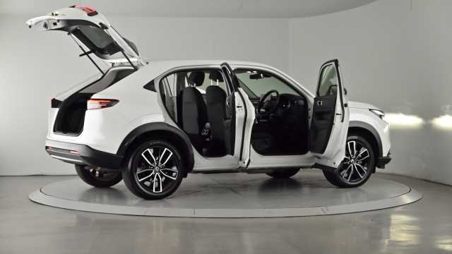 Honda HR-V Hybrid HONDA HR-V 1.5 h i-MMD e: HEV Elegance SUV 5dr Petrol Hybrid CVT Euro 6 (s/s) (13 