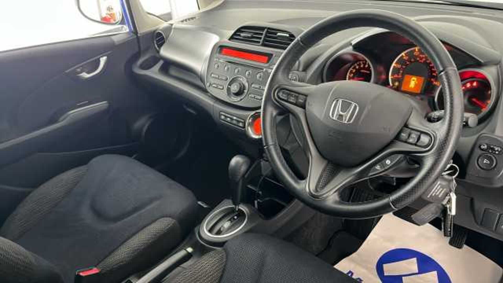 Honda Jazz HONDA Jazz 1.4 i-VTEC ES Plus Hatchback 5dr Petrol CVT Euro 5 (99 ps) 