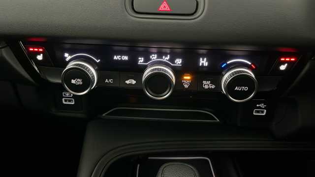 Honda HR-V Hybrid HONDA HR-V 1.5 h i-MMD Elegance SUV 5dr Petrol Hybrid CVT Euro 6 (s/s) (131 ps) 