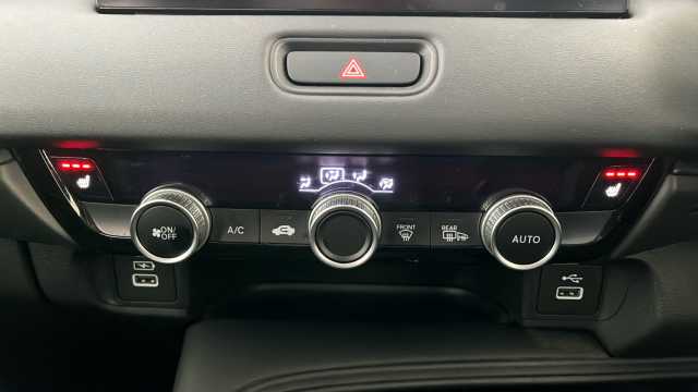 Honda HR-V Hybrid HONDA HR-V 1.5 h i-MMD Elegance SUV 5dr Petrol Hybrid CVT Euro 6 (s/s) (131 ps) 