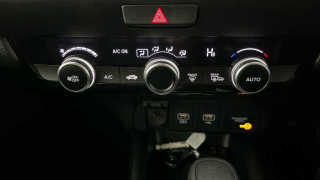 Honda Jazz Hybrid HONDA Jazz 1.5 h i-MMD SR Hatchback 5dr Petrol Hybrid eCVT Euro 6 (s/s) (109 ps) 