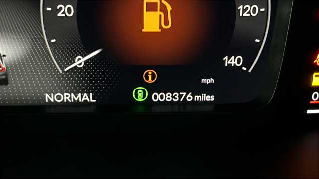 Honda CR-V Hybrid 2.0 h i-MMD Advance SUV 5dr Petrol Hybrid eCVT 4WD Euro 6 (s/s) (184 ps) 