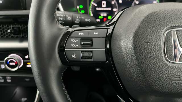 Honda CR-V Hybrid 2.0 h i-MMD Advance SUV 5dr Petrol Hybrid eCVT 4WD Euro 6 (s/s) (184 ps) 