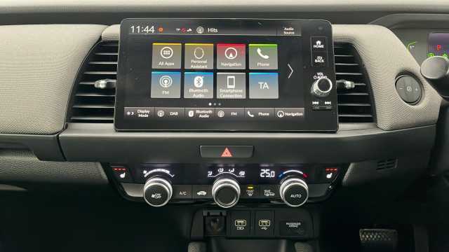 Honda Jazz Hybrid HONDA Jazz 1.5 h i-MMD Crosstar EX Hatchback 5dr Petrol Hybrid eCVT Euro 6 (s/s) 