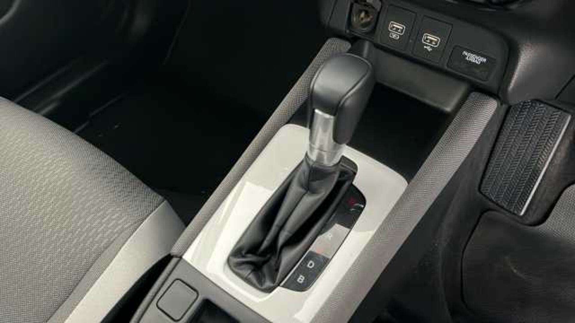 Honda Jazz Hybrid HONDA Jazz 1.5 h i-MMD Crosstar EX Hatchback 5dr Petrol Hybrid eCVT Euro 6 (s/s) 