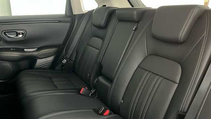 Honda ZR-V e:HEV HONDA ZR-V 2.0 h i-MMD Advance SUV 5dr Petrol Hybrid eCVT Euro 6 (s/s) (184 ps) 