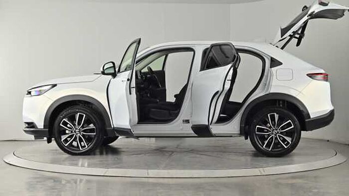 Honda HR-V Hybrid HONDA HR-V 1.5 h i-MMD e:HEV Elegance SUV 5dr Petrol Hybrid CVT Euro 6 (s/s) (13 
