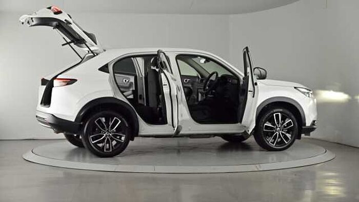 Honda HR-V Hybrid HONDA HR-V 1.5 h i-MMD e:HEV Elegance SUV 5dr Petrol Hybrid CVT Euro 6 (s/s) (13 