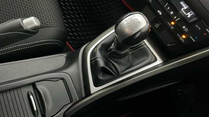 Honda Civic HONDA Civic 1.4 i-VTEC SE Plus (Navi) Hatchback 5dr Petrol Manual Euro 6 (s/s) ( 