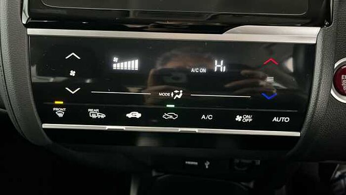 Honda Jazz HONDA Jazz 1.3 i-VTEC EX Hatchback 5dr Petrol CVT Euro 6 (s/s) (102 ps) 