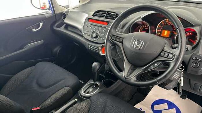 Honda Jazz HONDA Jazz 1.4 i-VTEC ES Plus Hatchback 5dr Petrol CVT Euro 5 (99 ps) 