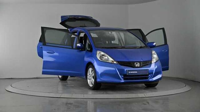 Honda Jazz HONDA Jazz 1.4 i-VTEC ES Plus Hatchback 5dr Petrol CVT Euro 5 (99 ps) 