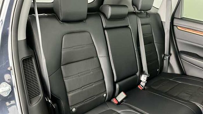 Honda CR-V Hybrid HONDA CR-V 2.0 h i-MMD SR SUV 5dr Petrol Hybrid eCVT 4WD Euro 6 (s/s) (184 ps) 