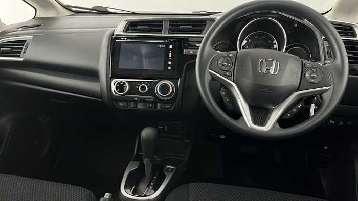 Honda Jazz HONDA Jazz 1.3 i-VTEC SE Navi Hatchback 5dr Petrol CVT Euro 6 (s/s) (102 ps) 