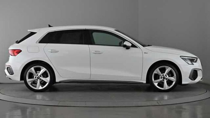 Audi A3 AUDI A3 1.5 TFSI 35 S line Sportback 5dr Petrol Manual Euro 6 (s/s) (150 ps) 