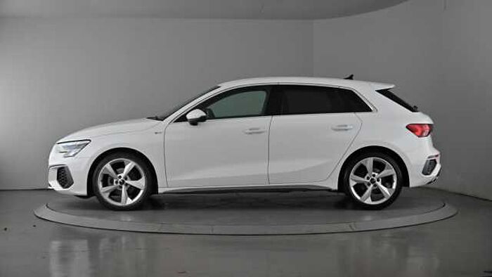 Audi A3 AUDI A3 1.5 TFSI 35 S line Sportback 5dr Petrol Manual Euro 6 (s/s) (150 ps) 