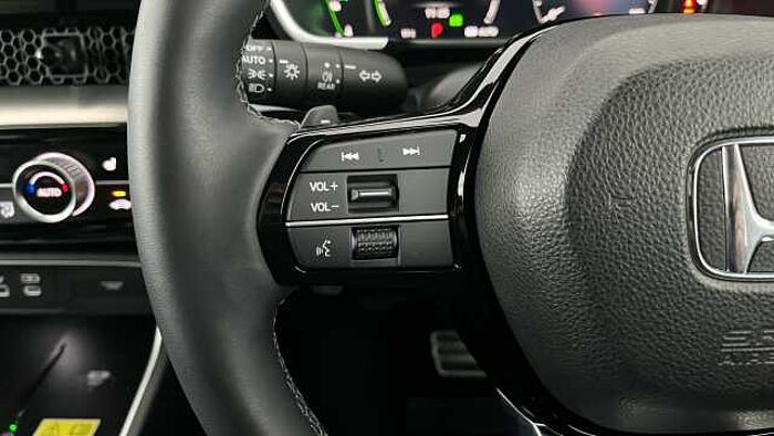 Honda CR-V Hybrid HONDA CR-V 2.0 17.7kWh Advance Tech SUV 5dr Petrol Plug-in Hybrid eCVT Euro 6 (s 