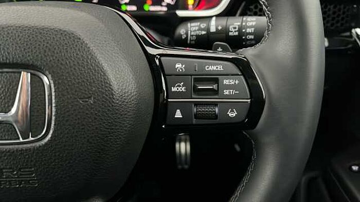 Honda CR-V Hybrid HONDA CR-V 2.0 17.7kWh Advance Tech SUV 5dr Petrol Plug-in Hybrid eCVT Euro 6 (s 