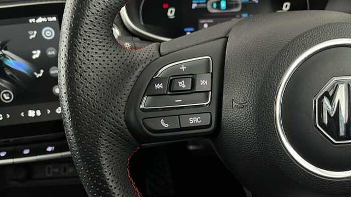 MG MG ZS MG MG ZS 72.6kWh Trophy Connect Long Range SUV 5dr Electric Auto (156 ps) 