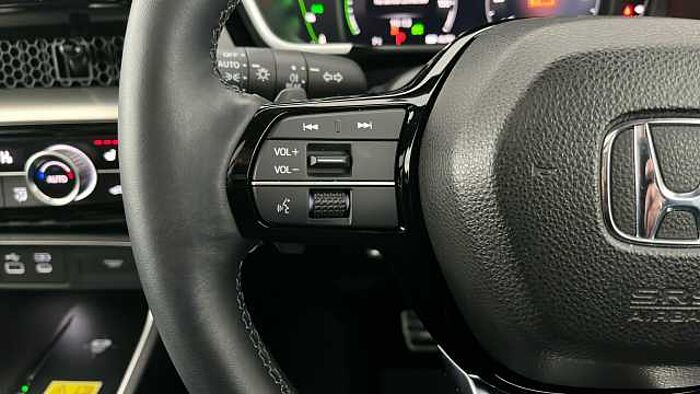 Honda CR-V Hybrid HONDA CR-V 2.0 17.7kWh Advance Tech SUV 5dr Petrol Plug-in Hybrid eCVT Euro 6 (s 