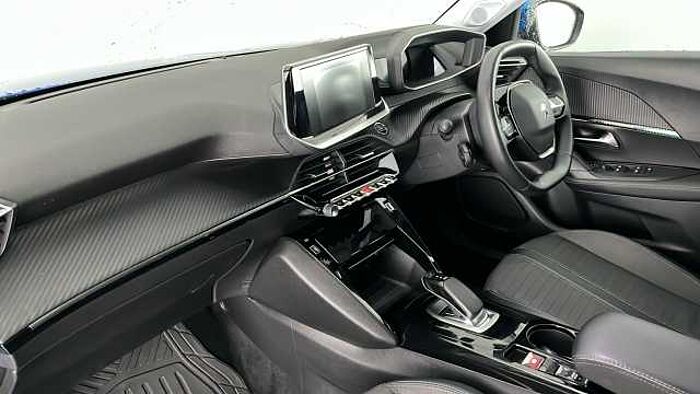 Peugeot 2008 PEUGEOT E-2008 50kWh Allure Premium SUV 5dr Electric Auto (136 ps) 
