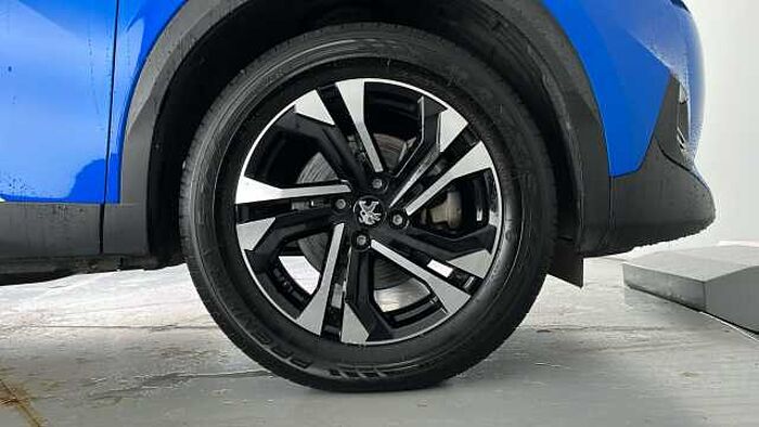 Peugeot 2008 PEUGEOT E-2008 50kWh Allure Premium SUV 5dr Electric Auto (136 ps) 