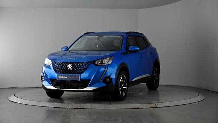 Peugeot 2008 PEUGEOT E-2008 50kWh Allure Premium SUV 5dr Electric Auto (136 ps) 