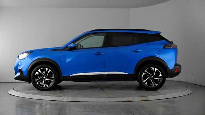 Peugeot 2008 PEUGEOT E-2008 50kWh Allure Premium SUV 5dr Electric Auto (136 ps) 