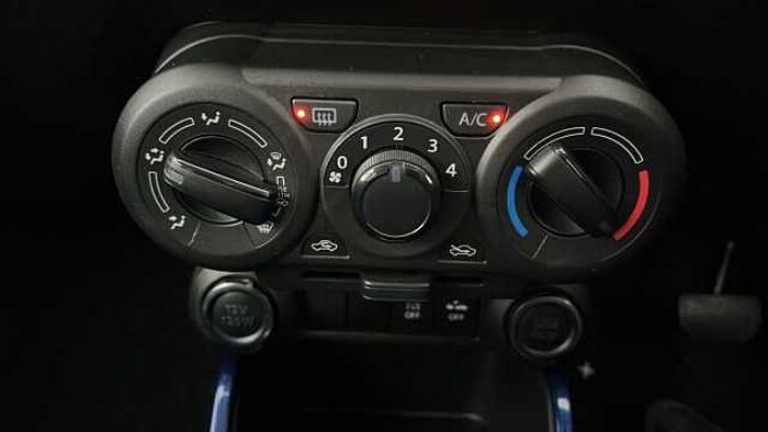 Suzuki Ignis 1.2 Dualjet MHEV SZ-T Hatchback 5dr Petrol Hybrid CVT Euro 6 (s/s) (83 ps) 