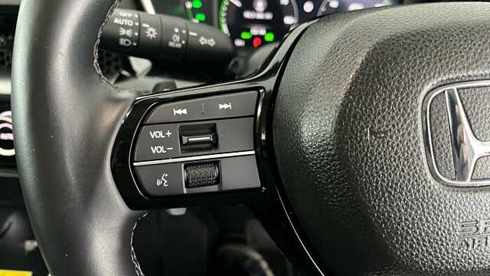 Honda CR-V Hybrid HONDA CR-V 2.0 h i-MMD Advance SUV 5dr Petrol Hybrid eCVT 4WD Euro 6 (s/s) (184 