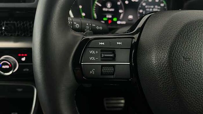 Honda CR-V Hybrid HONDA CR-V 2.0 17.7kWh Advance Tech SUV 5dr Petrol Plug-in Hybrid eCVT Euro 6 (s 