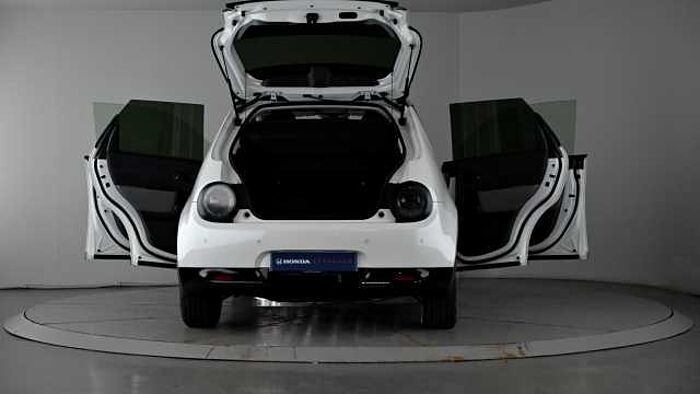 Honda e HONDA Honda E 35.5kWh Advance Hatchback 5dr Electric Auto (17in Alloy) (154 ps) 