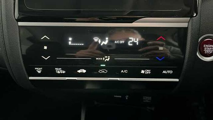 Honda Jazz HONDA Jazz 1.3 i-VTEC EX Navi Hatchback 5dr Petrol Manual Euro 6 (s/s) (102 ps) 