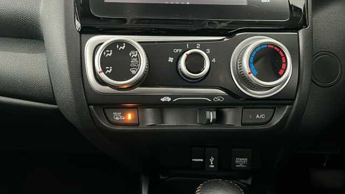 Honda Jazz HONDA Jazz 1.5 i-VTEC Sport Hatchback 5dr Petrol CVT Euro 6 (s/s) (130 ps) 