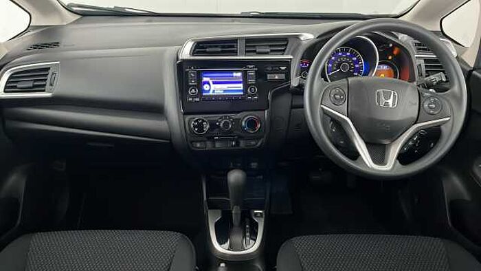 Honda Jazz HONDA Jazz 1.3 i-VTEC S Hatchback 5dr Petrol CVT Euro 6 (s/s) (102 ps) 