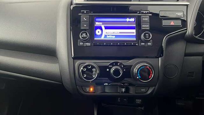 Honda Jazz HONDA Jazz 1.3 i-VTEC S Hatchback 5dr Petrol CVT Euro 6 (s/s) (102 ps) 