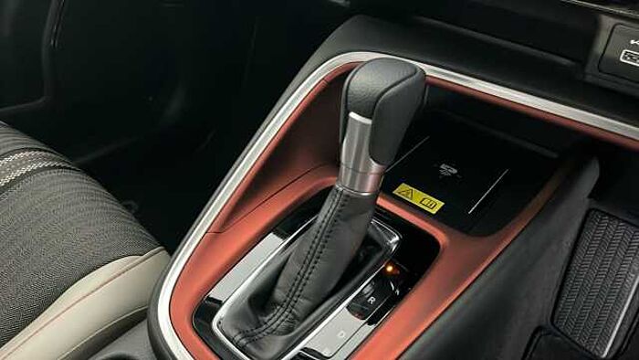 Honda HR-V Hybrid 1.5 h i-MMD Advance Style SUV 5dr Petrol Hybrid CVT Euro 6 (s/s) (131 ps) 