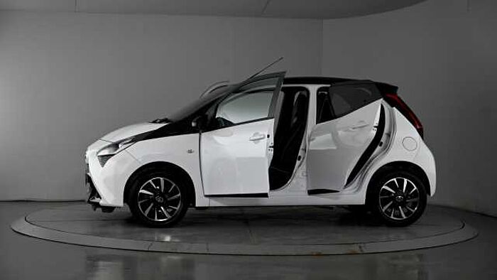 Toyota Aygo 1.0 VVT-i x-trend Hatchback 5dr Petrol x-shift Euro 6 (Safety Sense) (71 ps) 