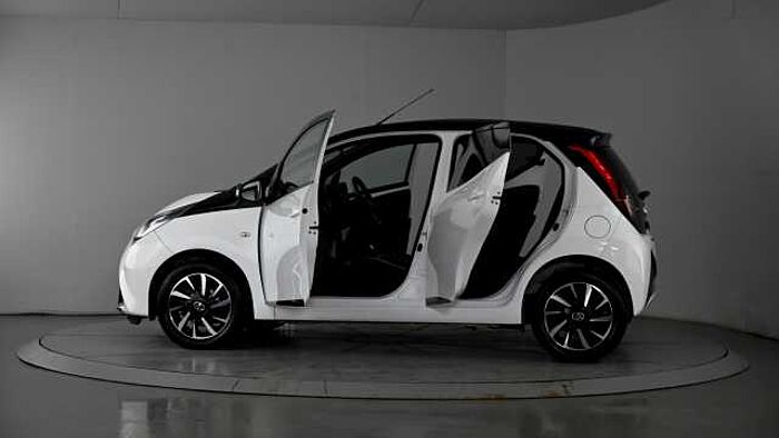 Toyota Aygo 1.0 VVT-i x-trend Hatchback 5dr Petrol x-shift Euro 6 (Safety Sense) (71 ps) 