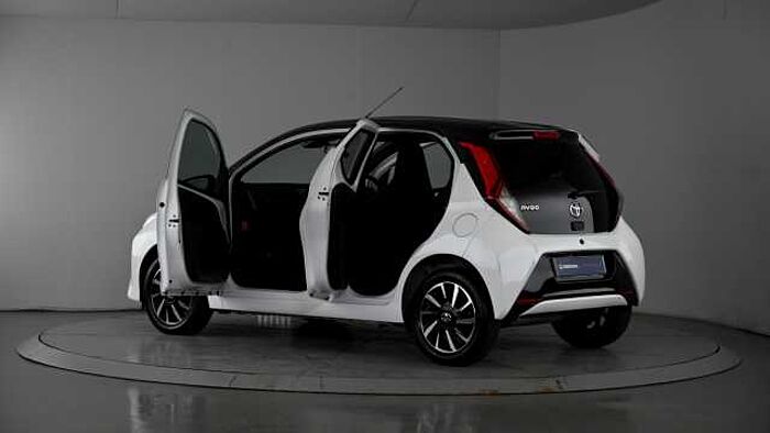 Toyota Aygo 1.0 VVT-i x-trend Hatchback 5dr Petrol x-shift Euro 6 (Safety Sense) (71 ps) 