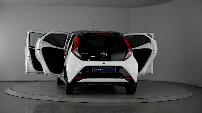 Toyota Aygo 1.0 VVT-i x-trend Hatchback 5dr Petrol x-shift Euro 6 (Safety Sense) (71 ps) 