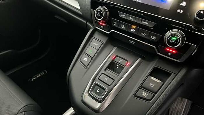 Honda CR-V Hybrid 2.0 h i-MMD SR SUV 5dr Petrol Hybrid eCVT 4WD Euro 6 (s/s) (184 ps) 