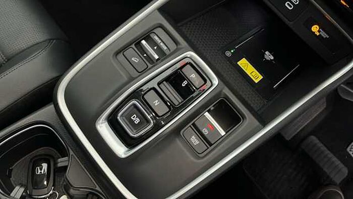 Honda CR-V Hybrid 2.0 h i-MMD Elegance SUV 5dr Petrol Hybrid eCVT 4WD Euro 6 (s/s) (184 ps) 