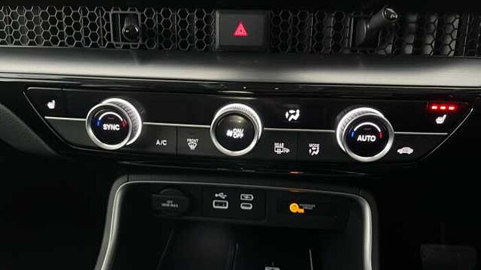 Honda CR-V Hybrid 2.0 h i-MMD Elegance SUV 5dr Petrol Hybrid eCVT 4WD Euro 6 (s/s) (184 ps) 