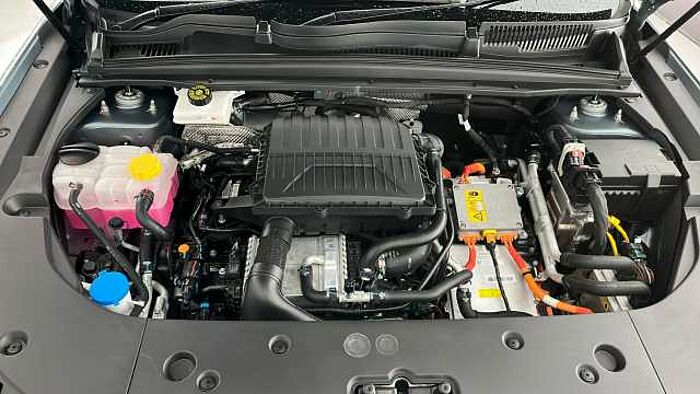 Jaecoo 1.5T SHS 18.3kWh Luxury SUV 5dr Petrol Plug-in Hybrid Auto Euro 6 (s/s) (204 ps) 