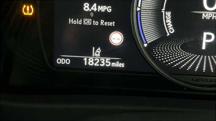 Lexus 2.0 250h SUV 5dr Petrol Hybrid E-CVT Euro 6 (s/s) (184 ps) 