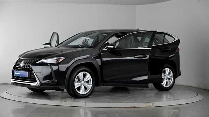 Lexus 2.0 250h SUV 5dr Petrol Hybrid E-CVT Euro 6 (s/s) (184 ps) 